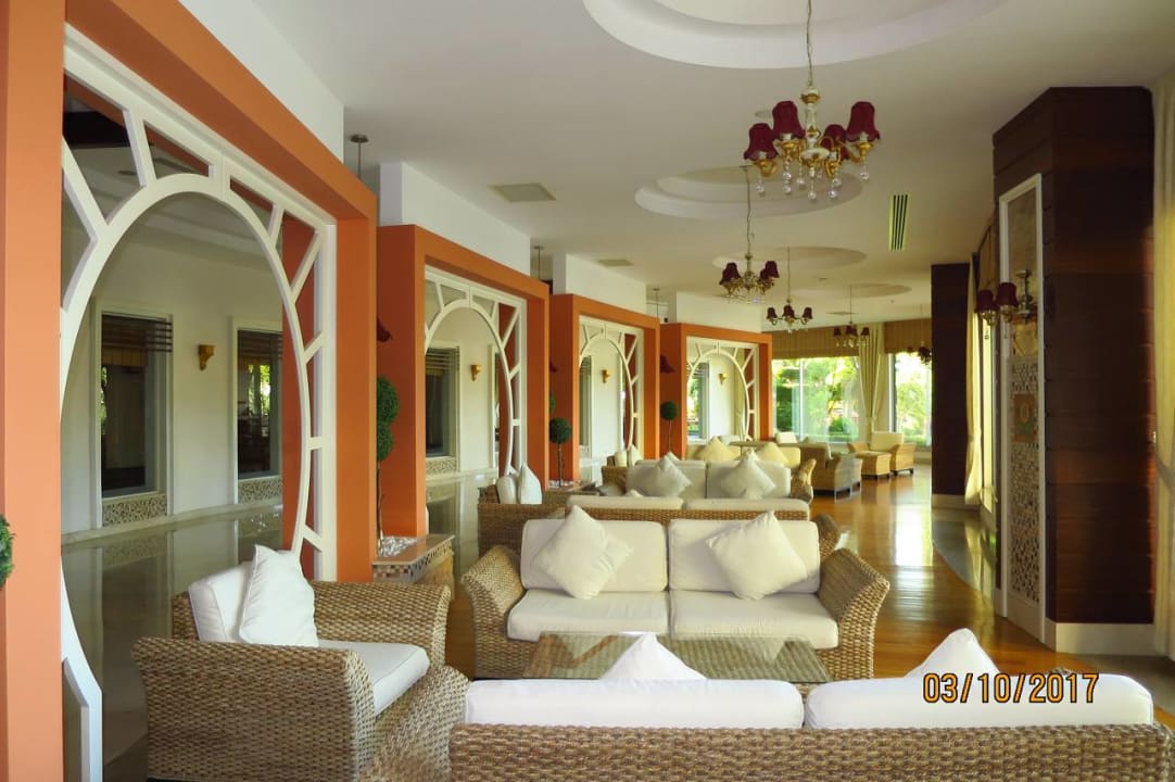 Lobby Saphir Resort & Spa