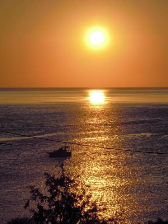 Sonnenaufgang alltoura Club Hotel Porto Angeli Beach Resort