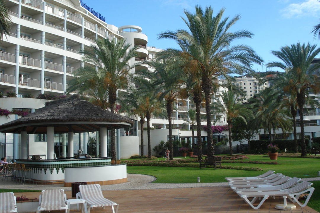 Garten und Pool Pestana Grand Ocean Resort