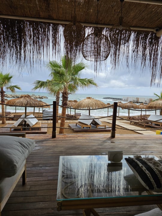 Strand Rubi Platinum Sign