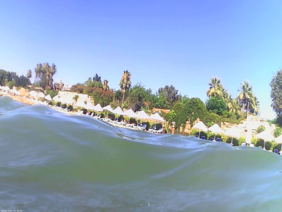Strand Can Garden Beach