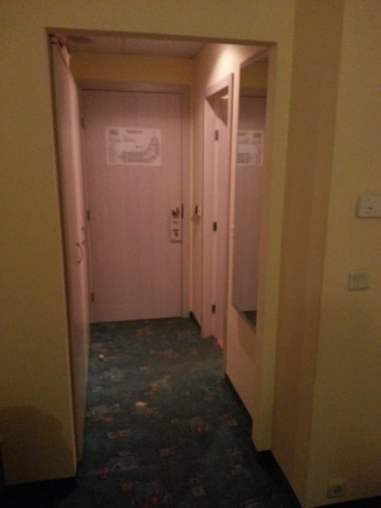 Flur Berlin Green Park