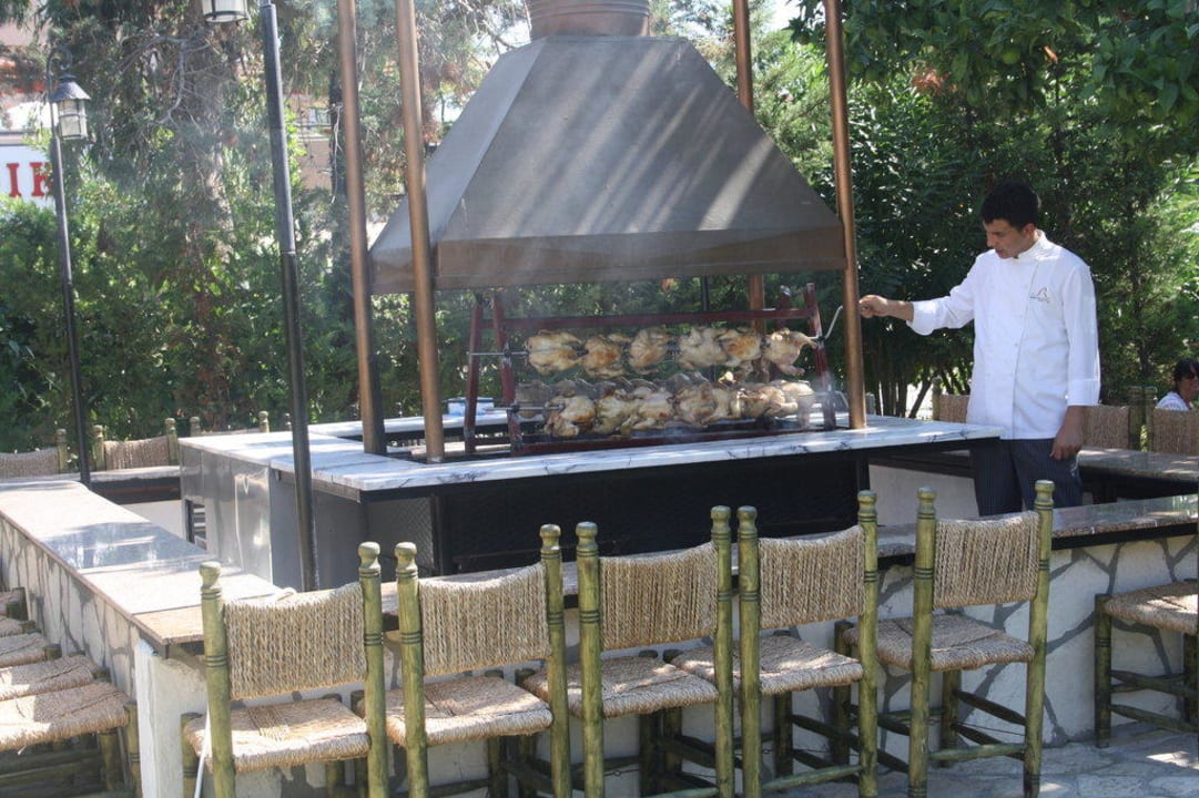 Beim Oktoberfest Asteria Collection Side