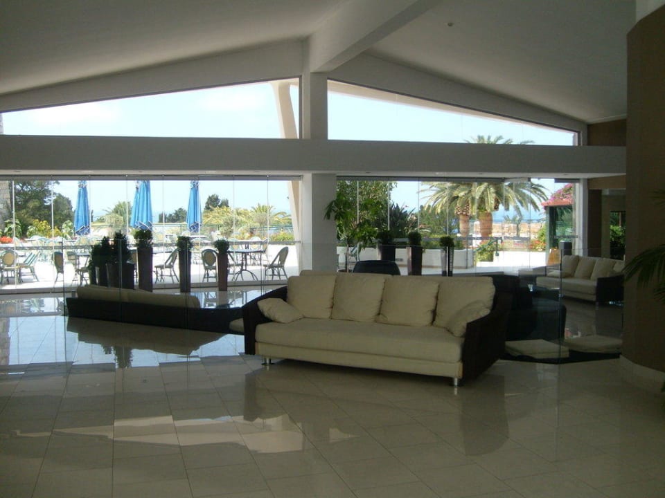 Große Lobby Aldiana Club Rocca Nettuno Calabria