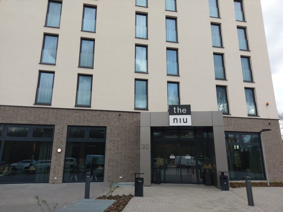 Außenansicht Holiday Inn – the niu, Air Frankfurt Messe