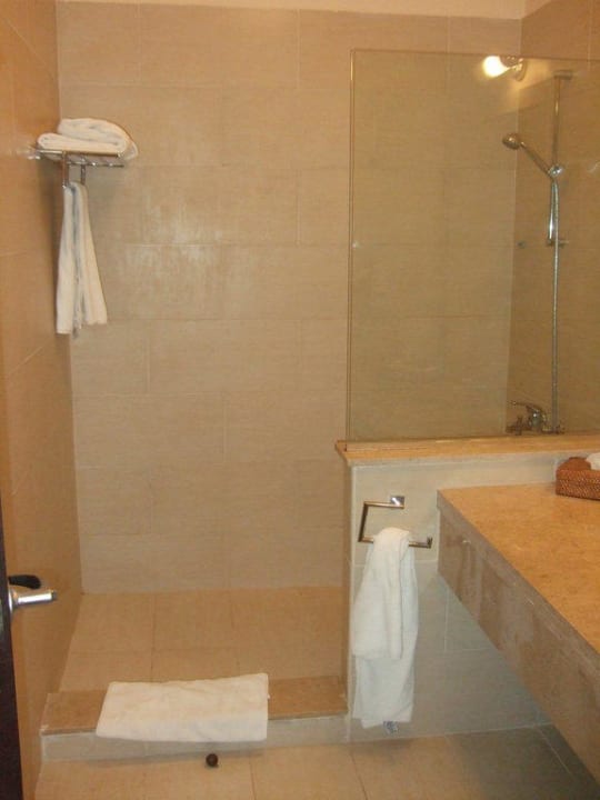 Die Dusche JAZ Aquamarine Resort