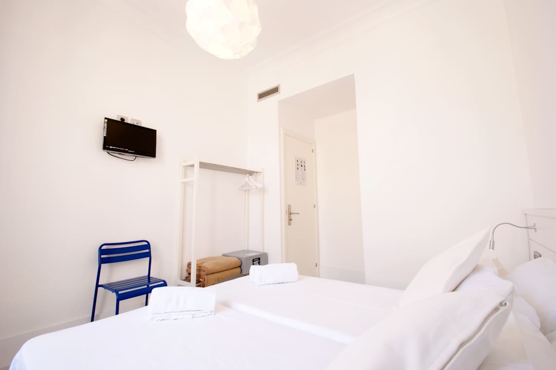 Zimmer Hostel DingDong Express