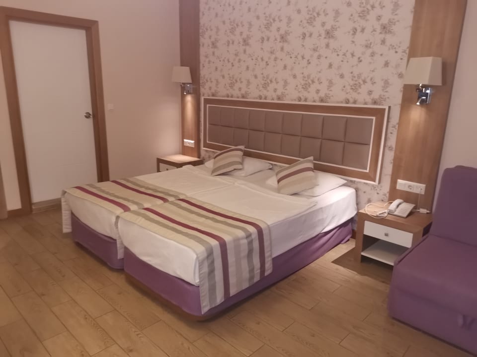 Zimmer Kustur Club Holiday Village