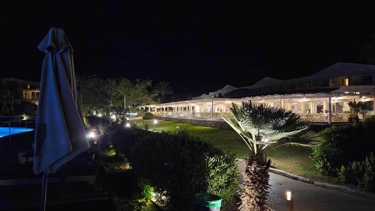 Gartenanlage Sandy Beach Resort