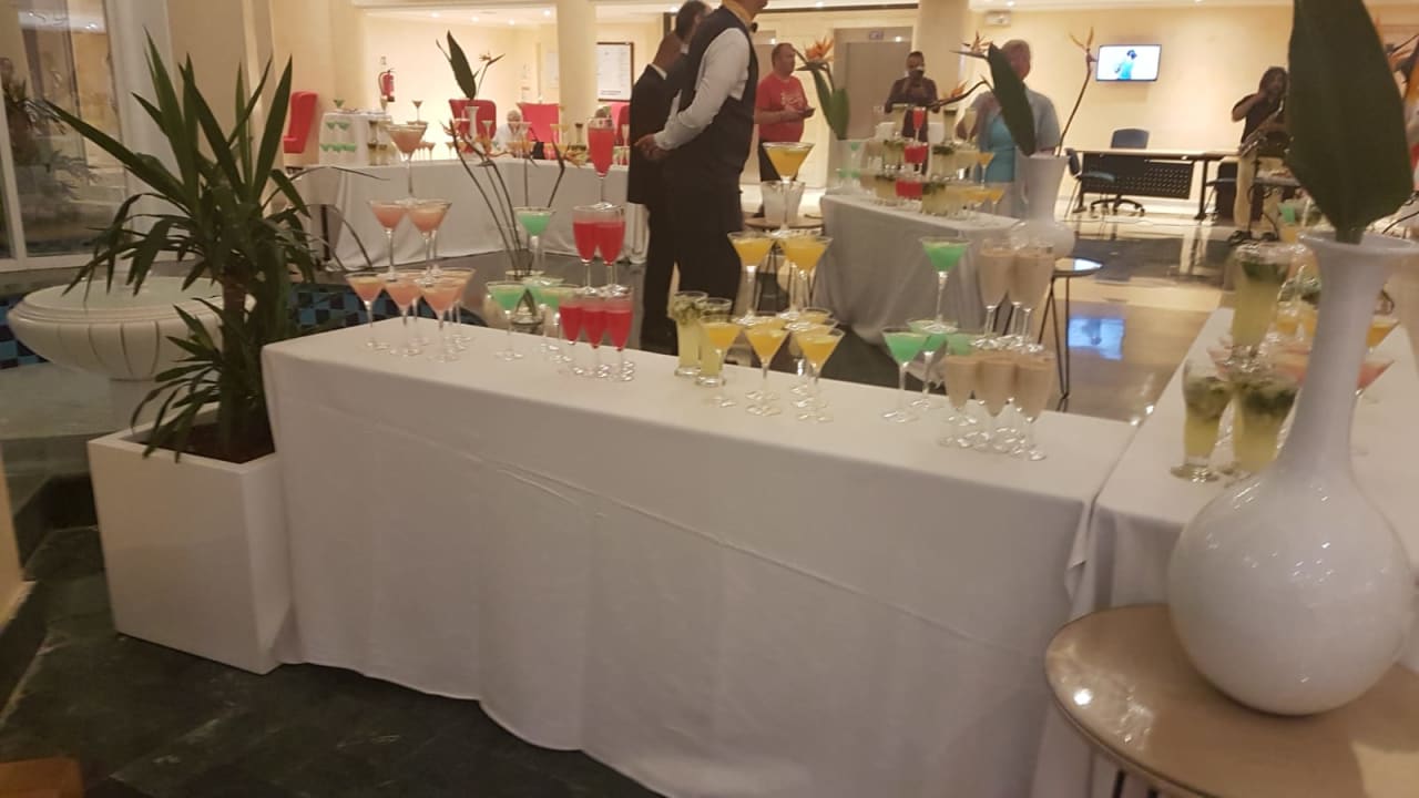 Lobby Iberostar Waves Averroes