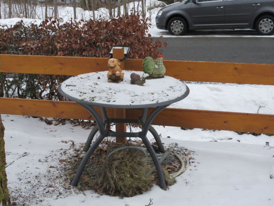 Gartenanlage Hotel Scharnagl mit Waldgasthof