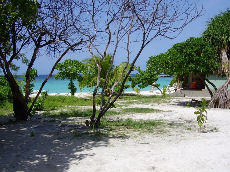 Strand vom Bungalow aus Adaaran Select Meedhupparu Island Resort - Premium All Inclusive