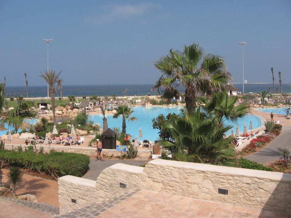 Vue sur une des piscines Hotel Riu Tikida Dunas