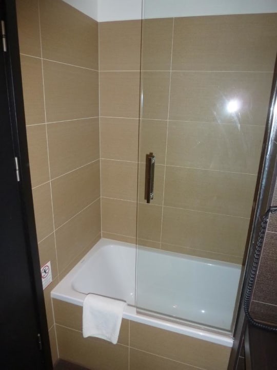 Badezimmer Continental Hotel Budapest