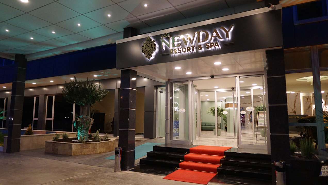 Außenansicht Ada Newday Resort Hotel