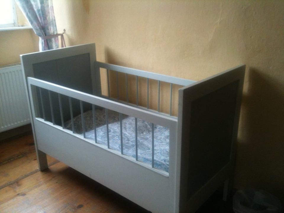 Babybett Hotel Schloss Zeilitzheim