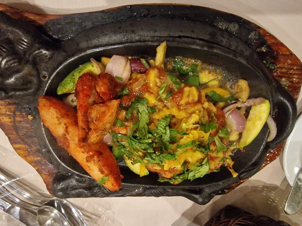 Gastro Serenity Alpha Beach