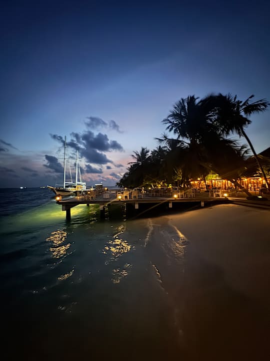 Gastro Vilamendhoo Island Resort & Spa