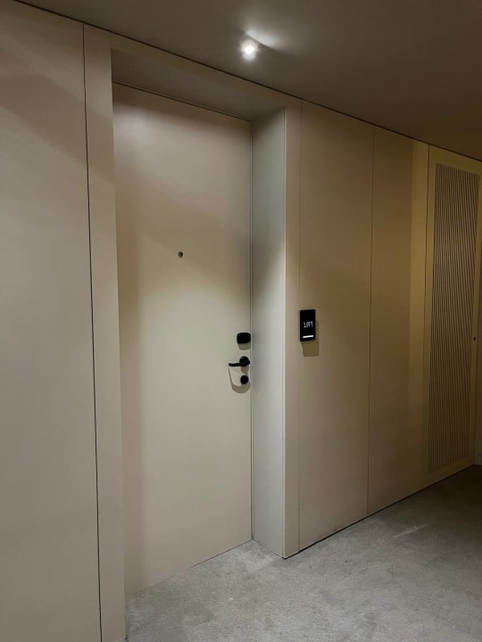 Zimmer NEXT by Savoy Signature