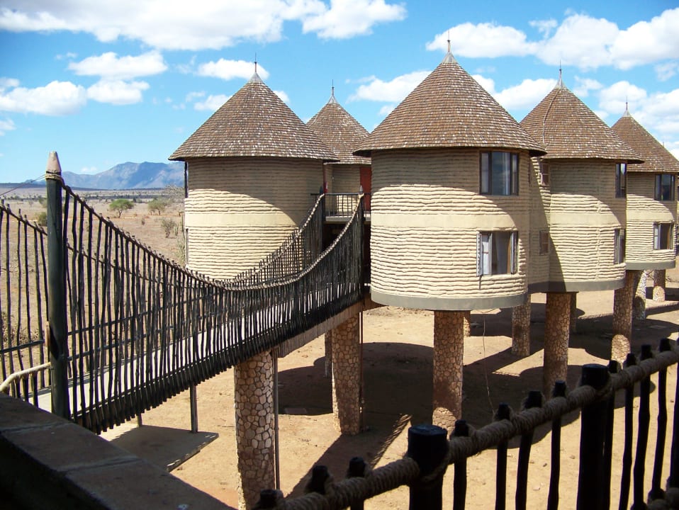 Außenansicht Salt Lick Safari Lodge