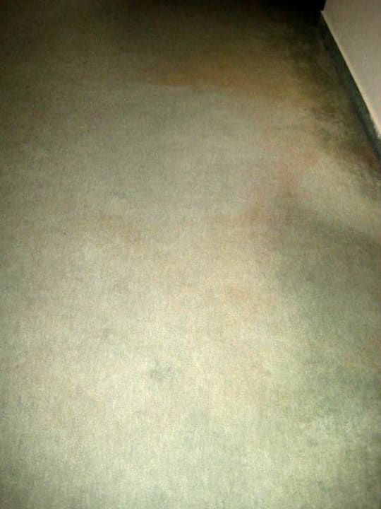 Boden im Zimmer Hunguest Hotel Millennium