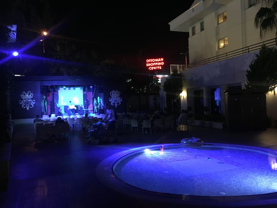 Pool Side Aquamarin Resort & Spa