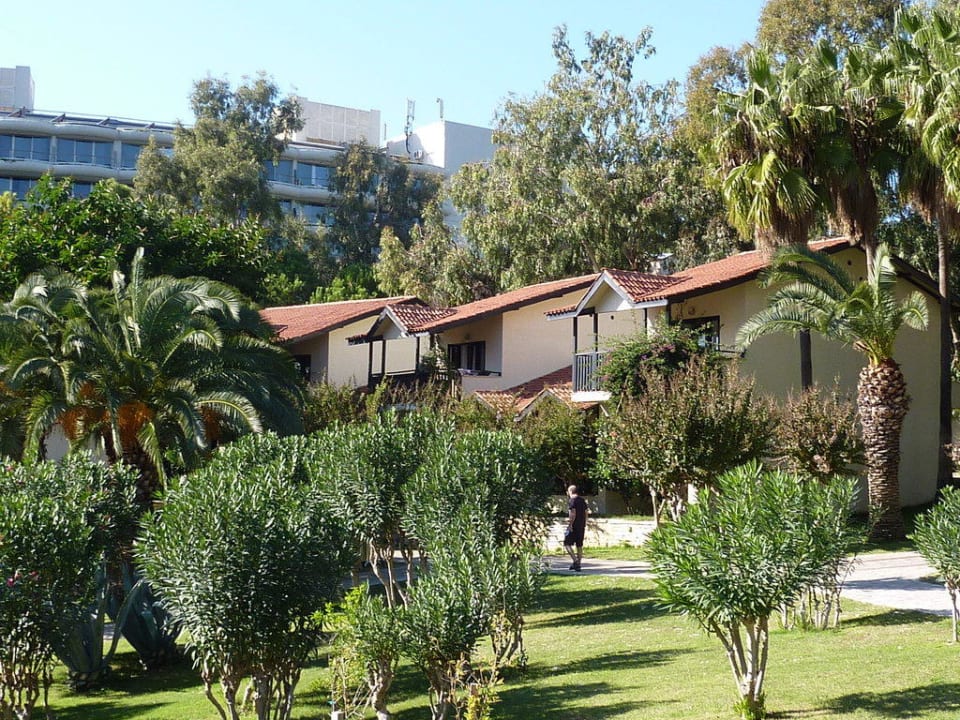 Blick auf Bungalows Melas Holiday Village