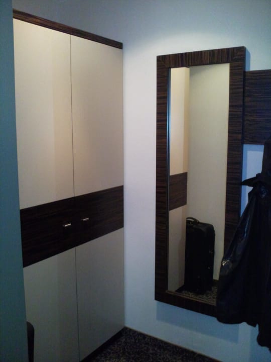 Kleiner Flur Hotel Der Wilhelmshof