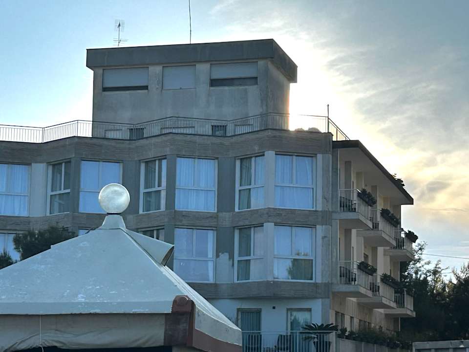 Außenansicht Hotel Petit Palais