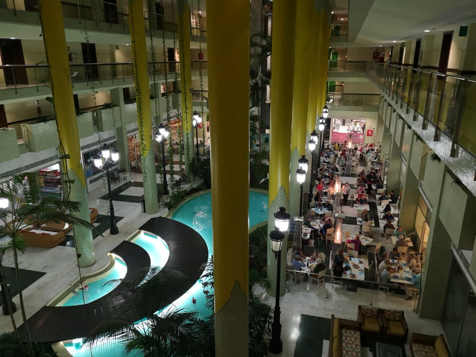 Gastro Holiday World Beach Club