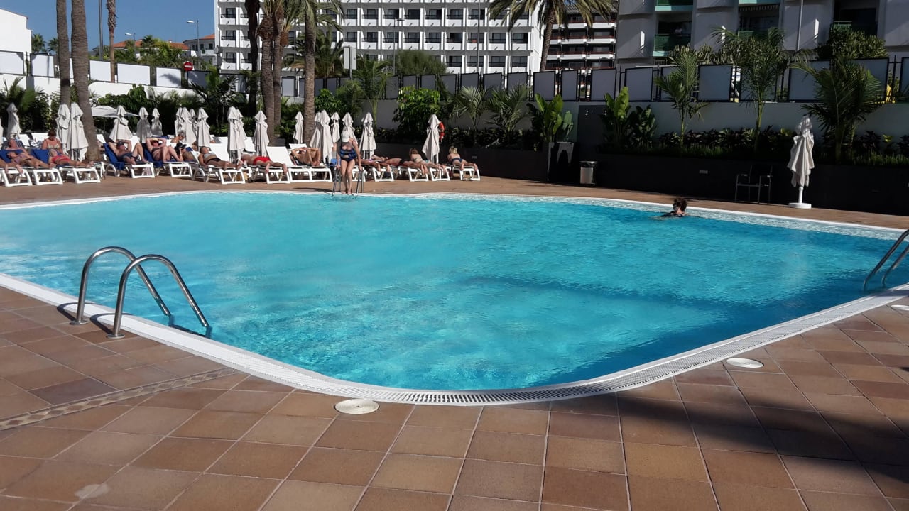 Pool mit Liegen LABRANDA Marieta - Adults only