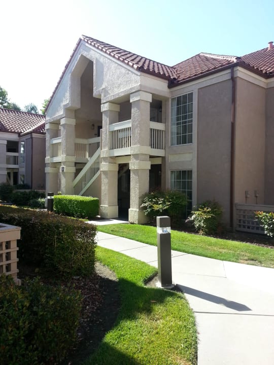 Mit Hotel im Hintergrund Hotel Staybridge Suites by Holiday Inn - San Jose