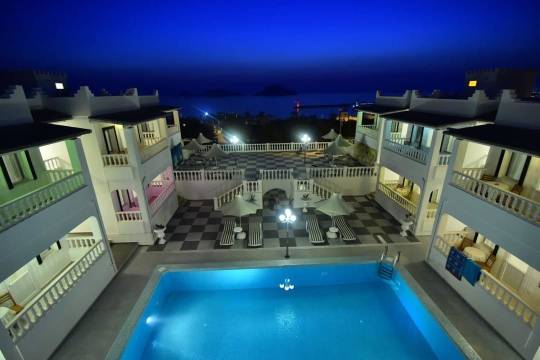 View Bahama Art Hotel