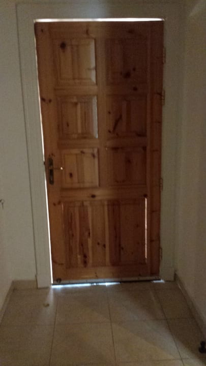 Zimmer Menaville Safaga