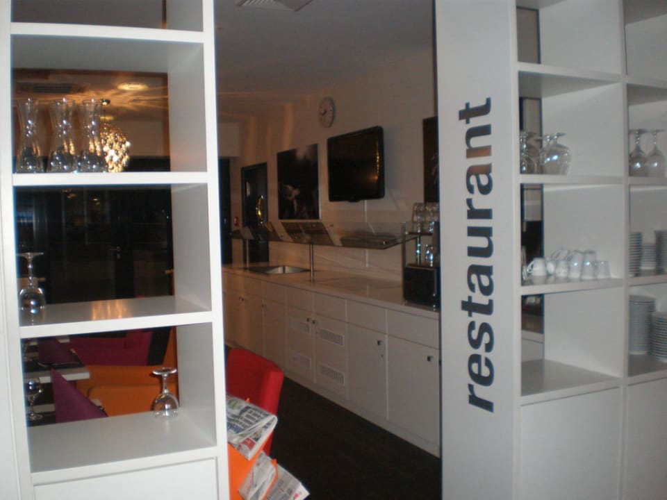 Zugang zum Speisesaal Friendly Cityhotel Oktopus