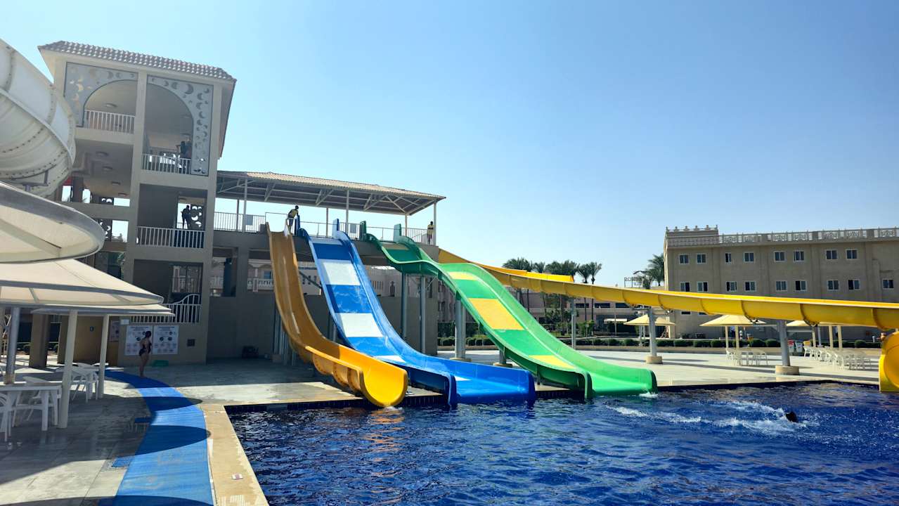 Pool Beach Albatros Resort