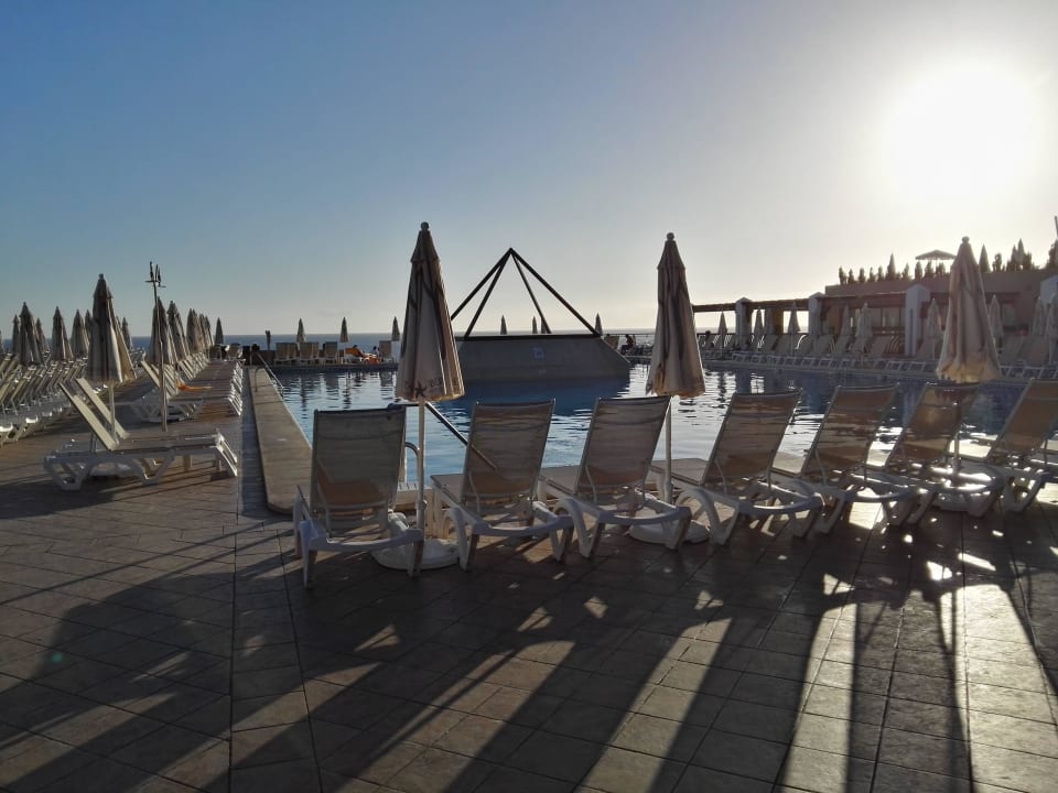 Großer Pool Iberostar Waves Bouganville Playa