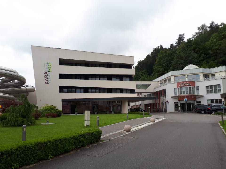 Ausblick Thermenhotel Karawankenhof
