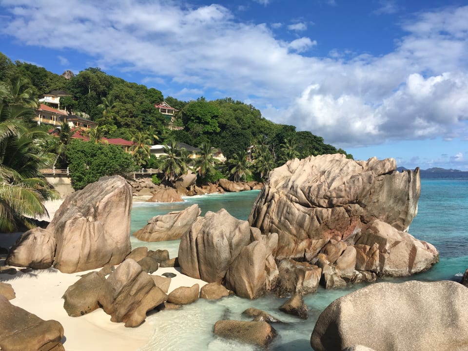 Strand Hotel Patatran Village