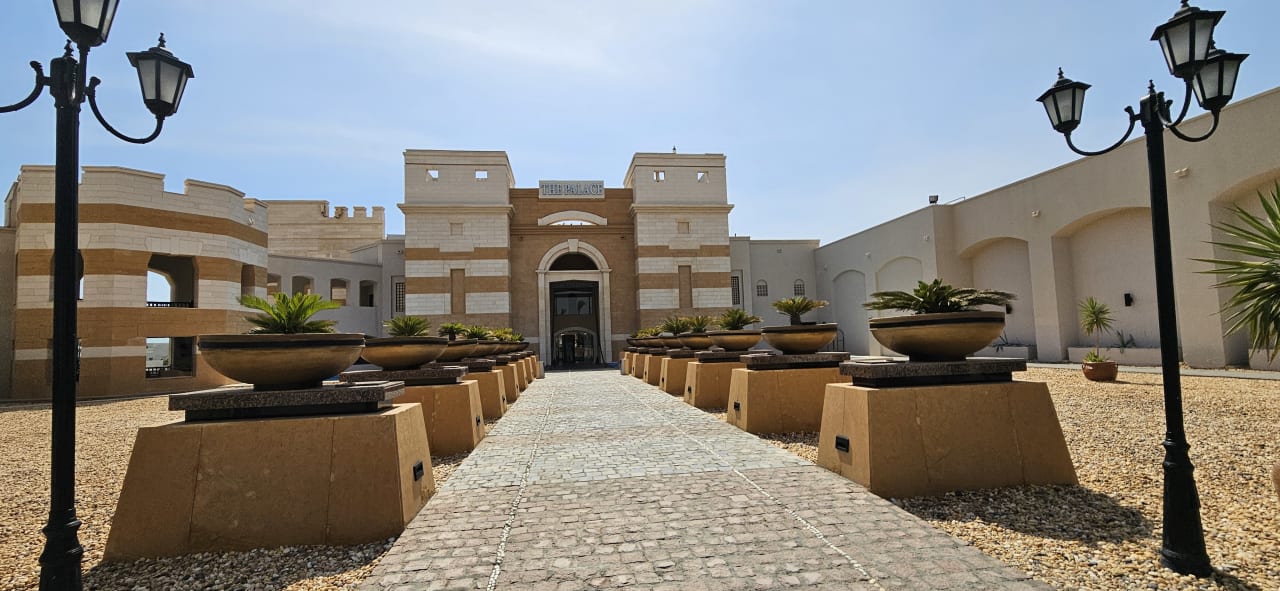 Außenansicht Pickalbatros Palace Hotel-Port Ghalib