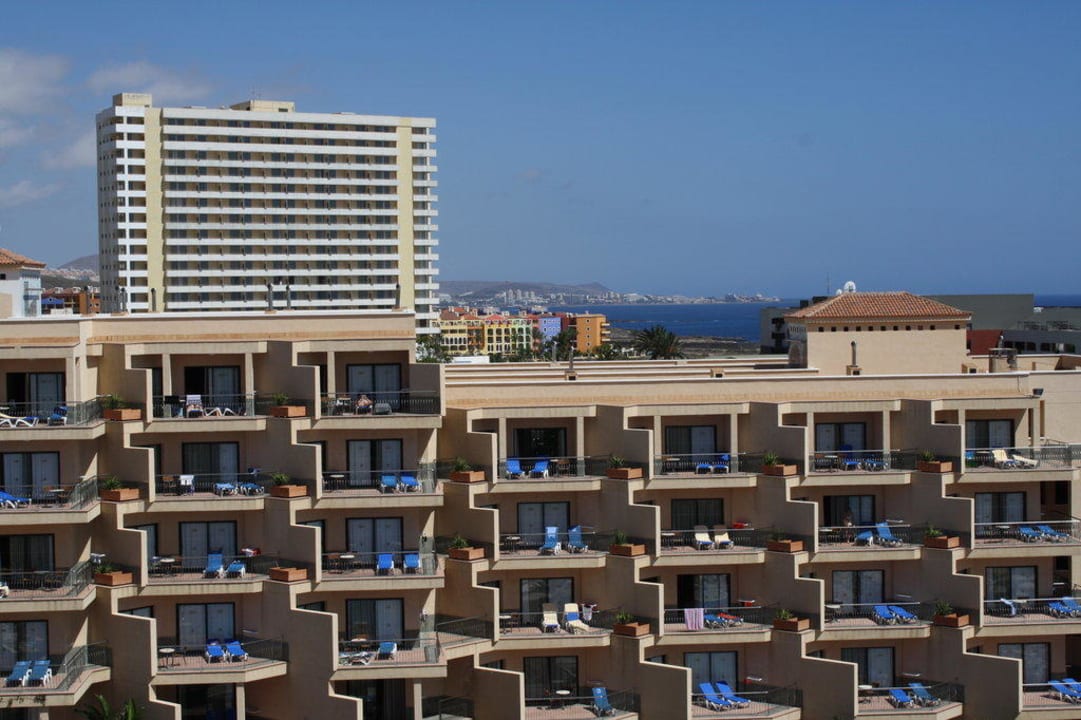 Blick von der Dachterrasse Hotel Riu Buenavista