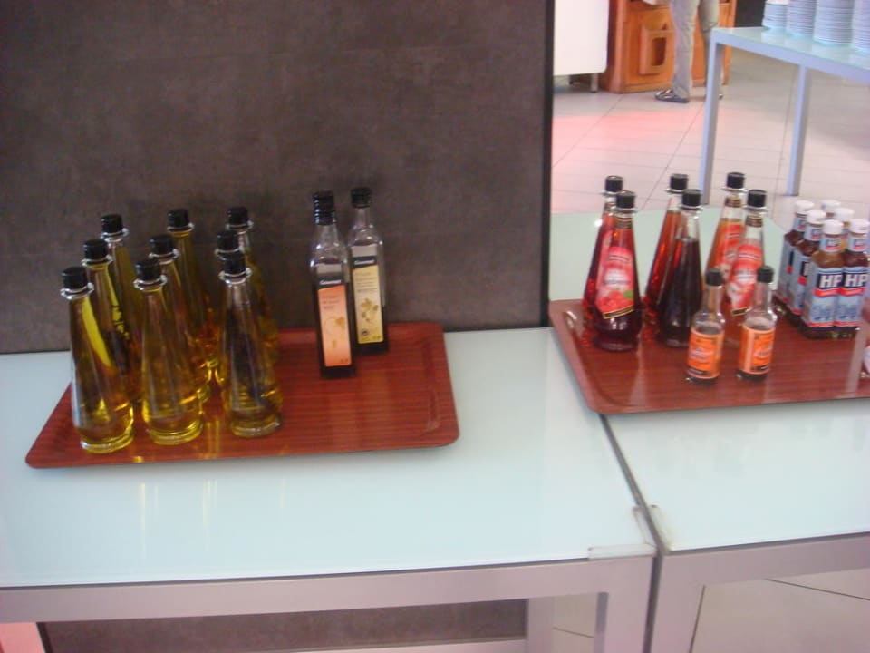 Zum selbst Würzen Mediterranean Palace Hotel