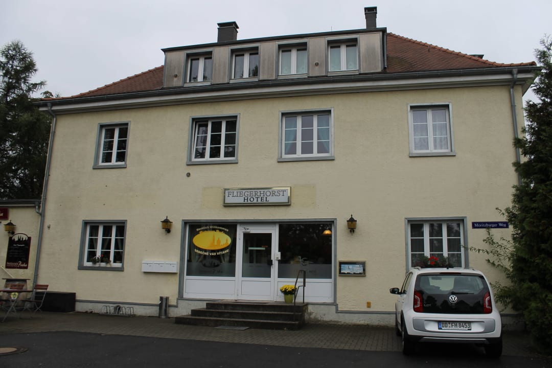 Außenansicht Hotel Fliegerhorst