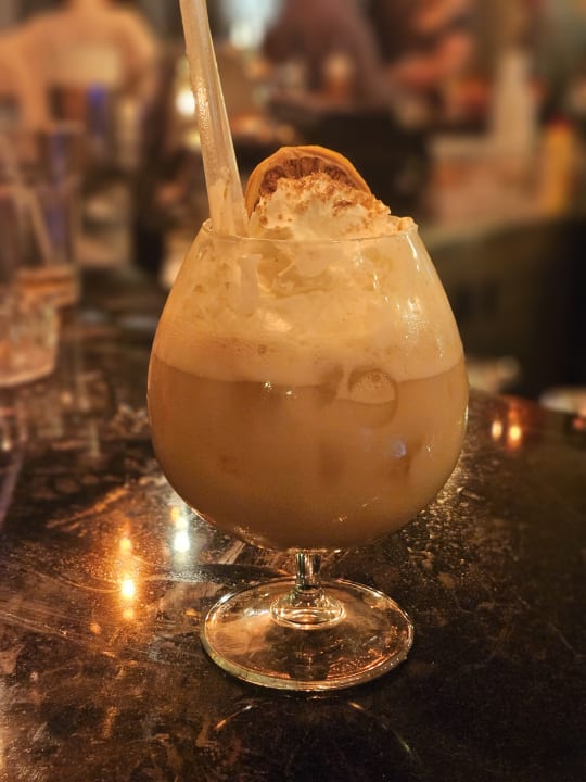 Gastro The Sense Deluxe Hotel