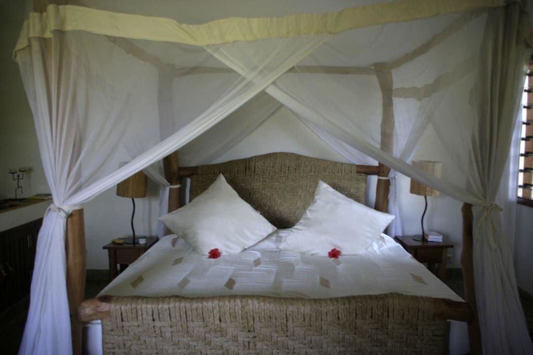 Schlafzimmer Hotel Karibuni Rafiki Beach Resort