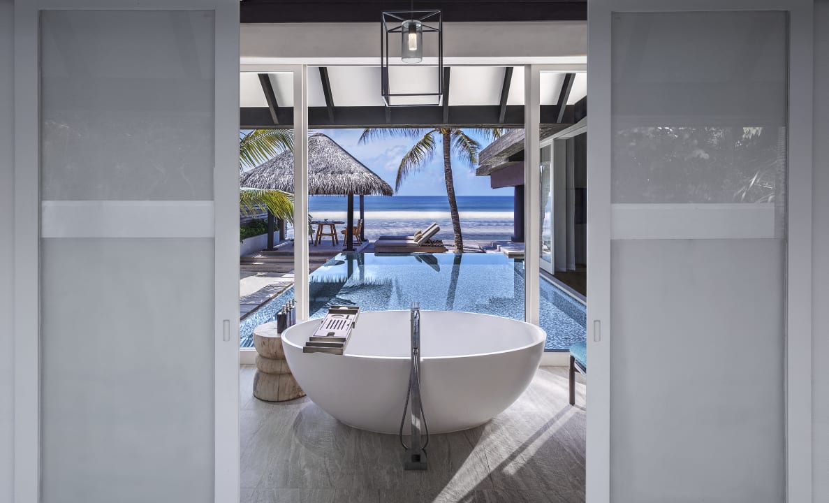 Zimmer Naladhu Private Island Maldives