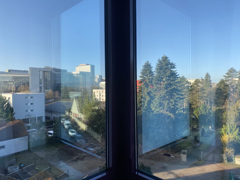 Ausblick Essential by Dorint Frankfurt-Niederrad