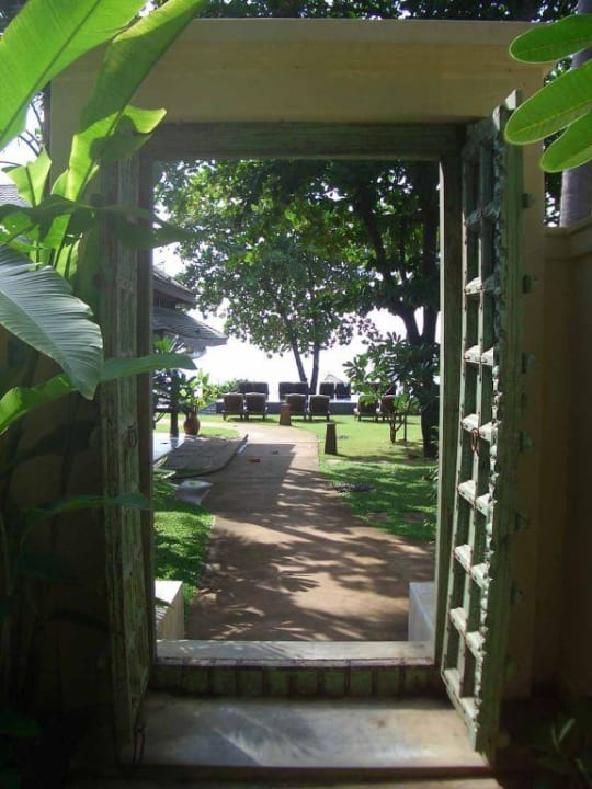 Durchgang zum Pool/ Restaurant/ Strand Buri Rasa Village Samui Adults Only Resort