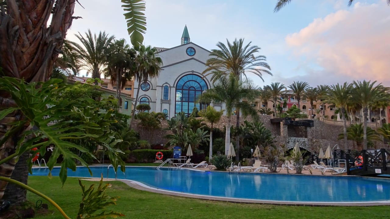 Pool R2 Rio Calma Hotel & Spa & Conference