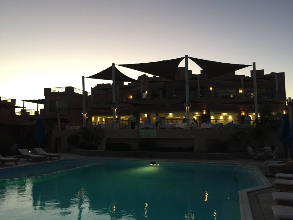 Das Restaurant, darüber die Bar Shams Prestige Abu Soma-Adults Only